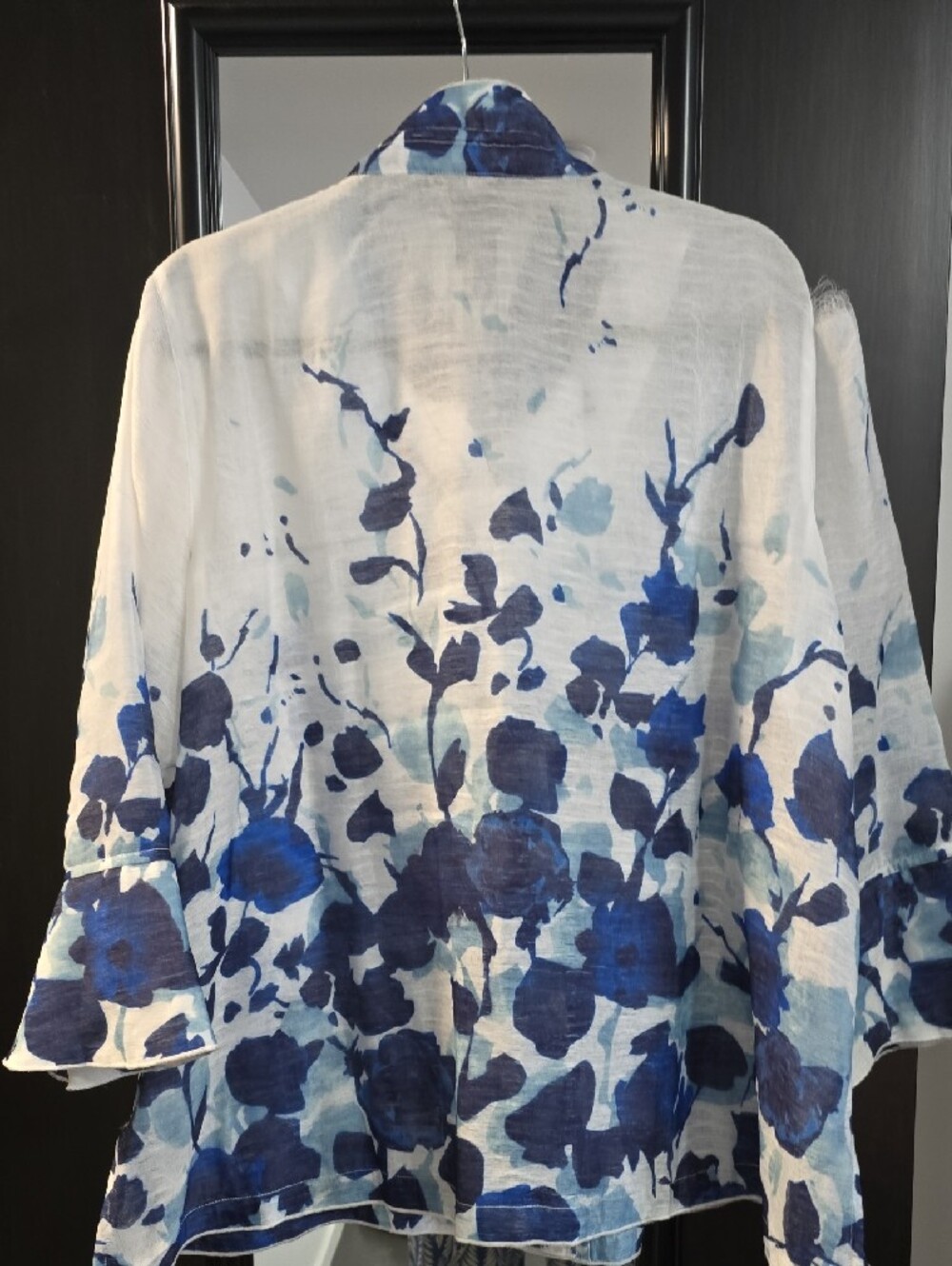 Ali Miles 1X Gorgeous Semi Sheer Ethereal Blue&White Floral Blouse (Flaw) - Picture 5 of 7